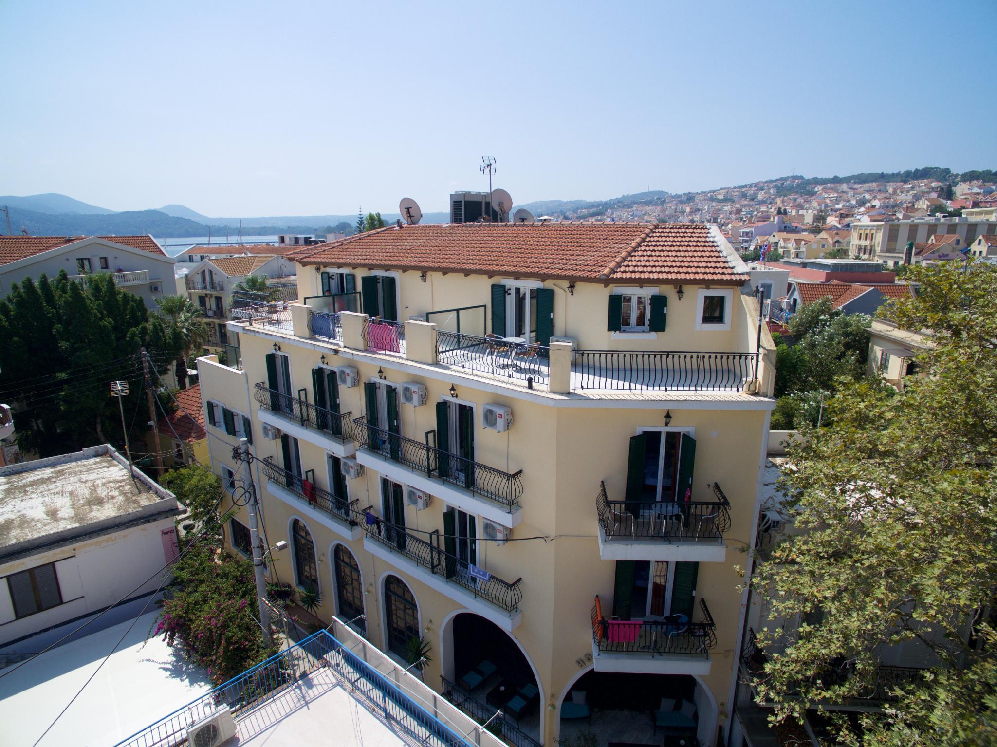 Mirabel Citycenter Hotel Argostolion Dış mekan fotoğraf